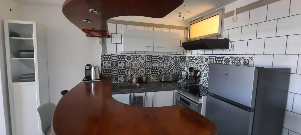 Superbe Appartement Avec Balcon Vue Mer ! Carqueiranne Exteriör bild