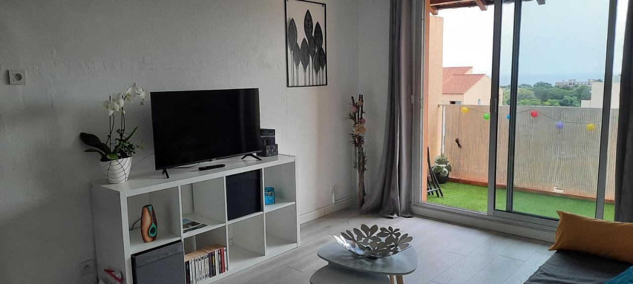 Superbe Appartement Avec Balcon Vue Mer ! Carqueiranne Exteriör bild